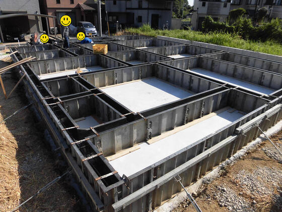 【香芝市穴虫】基礎工事が進んでいます
