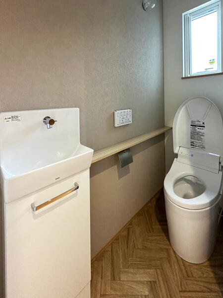 restroom0316.jpg