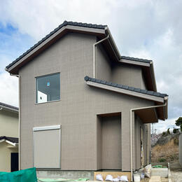 【平群町三里Ｄ】クロスの施工が終わりました