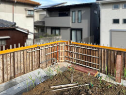 【香芝市】擁壁の型枠を組みました