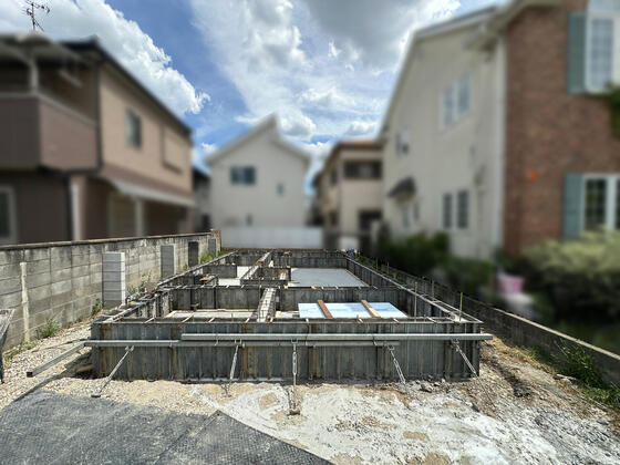 【松原市】基礎の立ち上がり部のコンクリートを打設しました