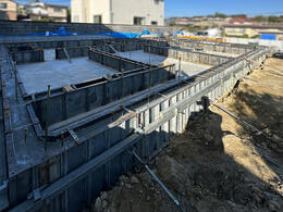 【奈良市】基礎の立ち上がりコンクリートを打設しました