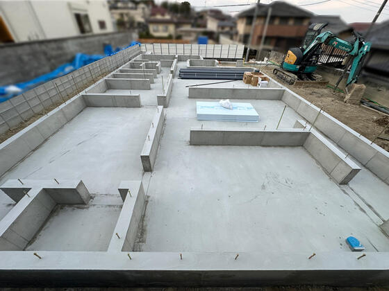 【奈良市】基礎の型枠を解体しました