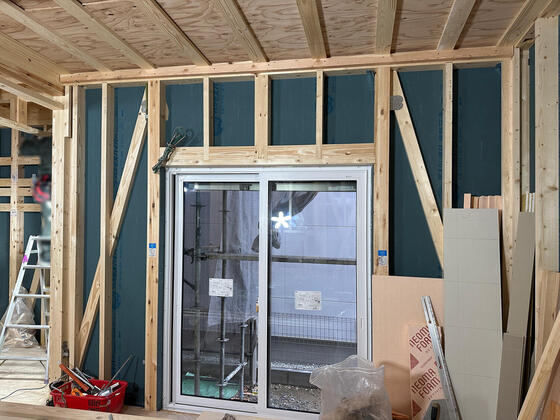 【香芝市】樹脂サッシ・外張り断熱・陶器瓦を施工しました