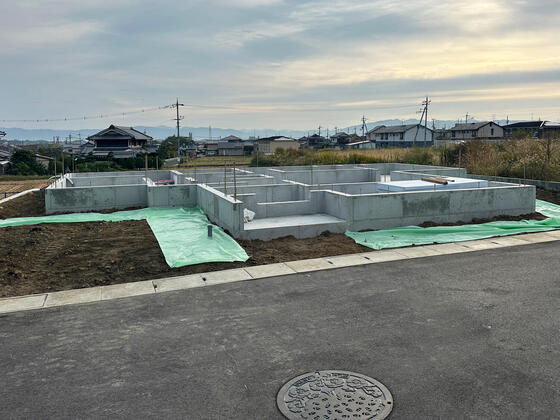 【香芝市】基礎工事の型枠を解体しました