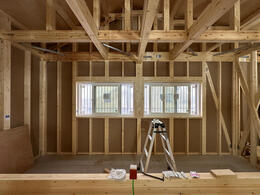 【奈良市】樹脂トリプルガラスのサッシAPW430が入りました