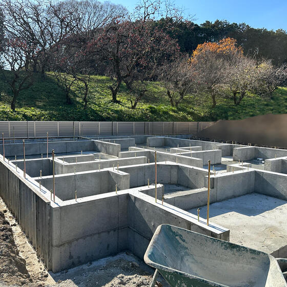 【香芝市】基礎の型枠を外しました