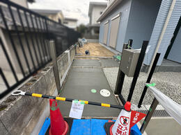 【奈良市】アプローチの土間コンクリートを打設しました