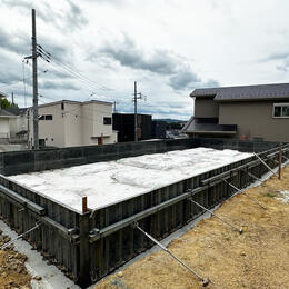 【平群町】基礎工事が進んでいます