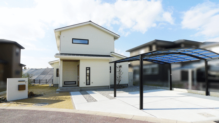長期優良住宅×耐震等級3×太陽光発電×ZEH×緑の柱